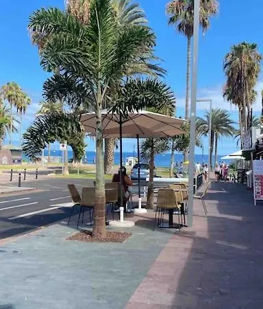 Delizioso Olympia A Playa De Americas Appartamento